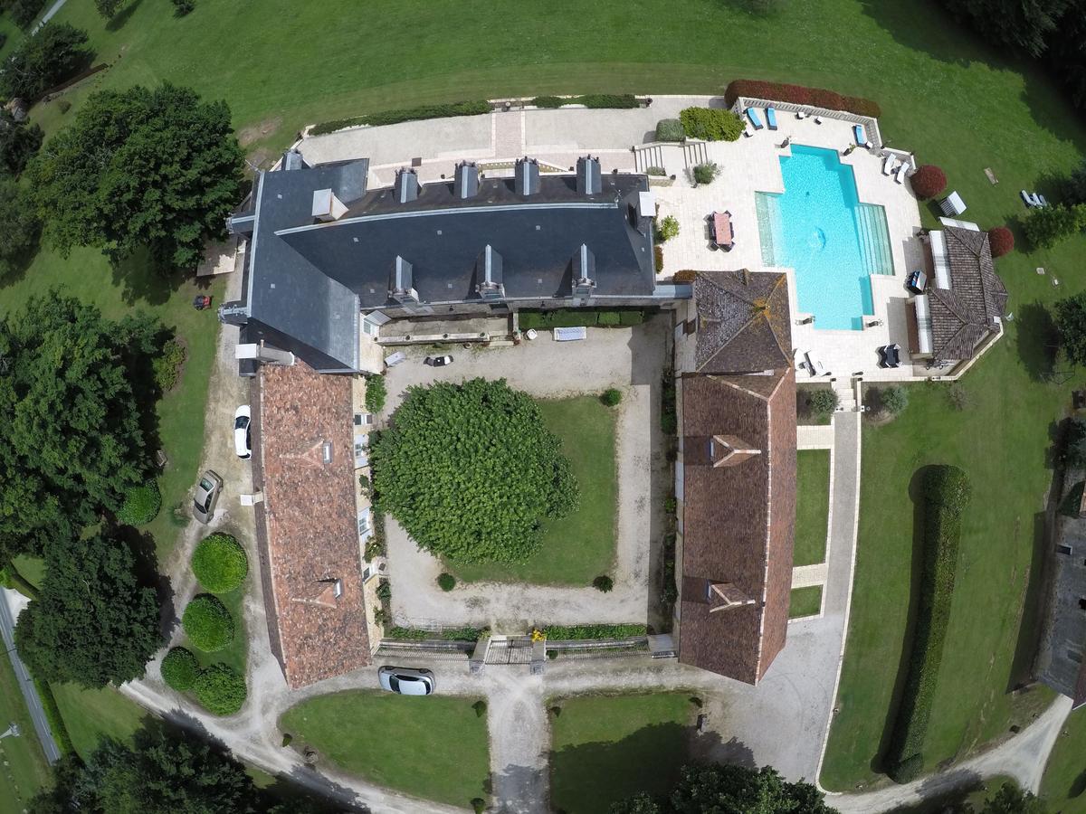 Bed and Breakfast Domaine De La Rocque à Liorac-sur-Louyre Extérieur photo